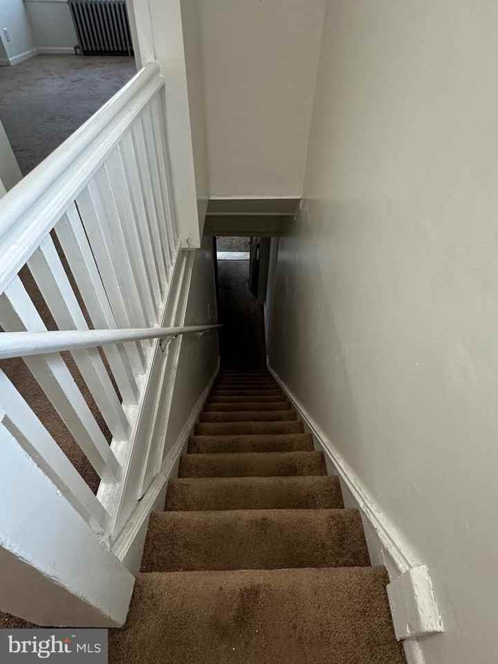 206 Saude Ave - Photo 3 of 13