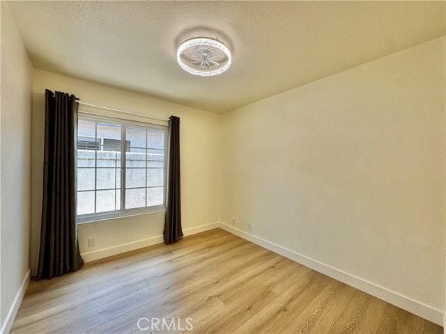 14611 Countrywood Ln - Photo 4 of 8