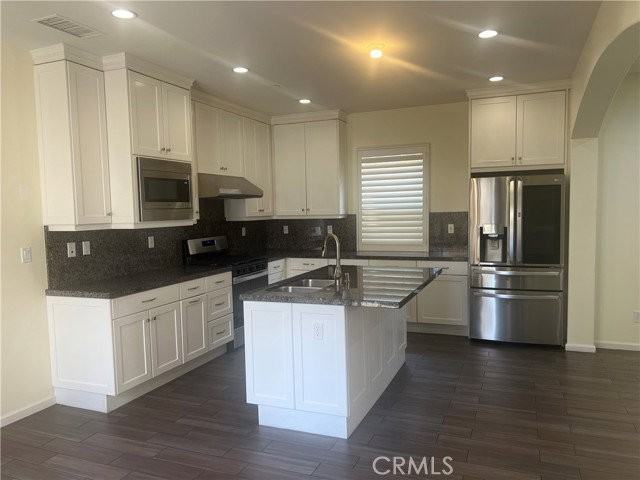 120 Strawberry Grv - Photo 7 of 8