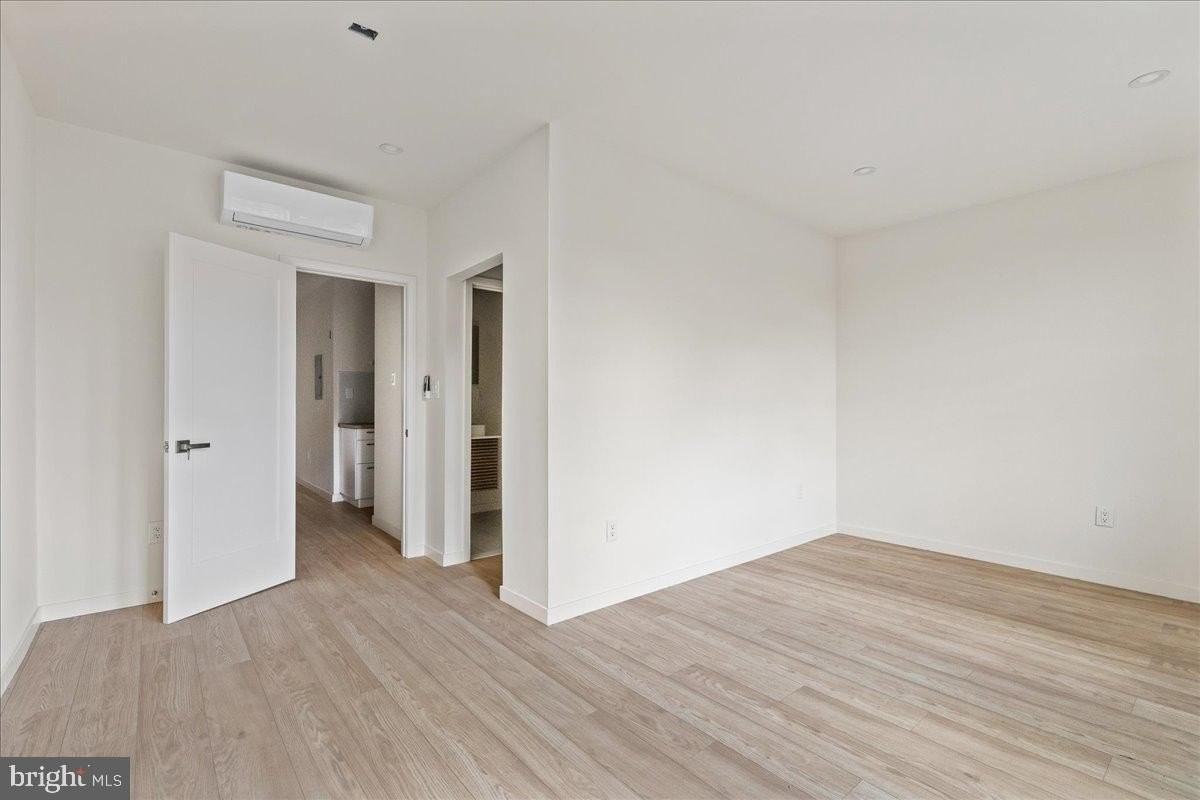 3907 Spring Garden St #3 - Photo 5 of 18