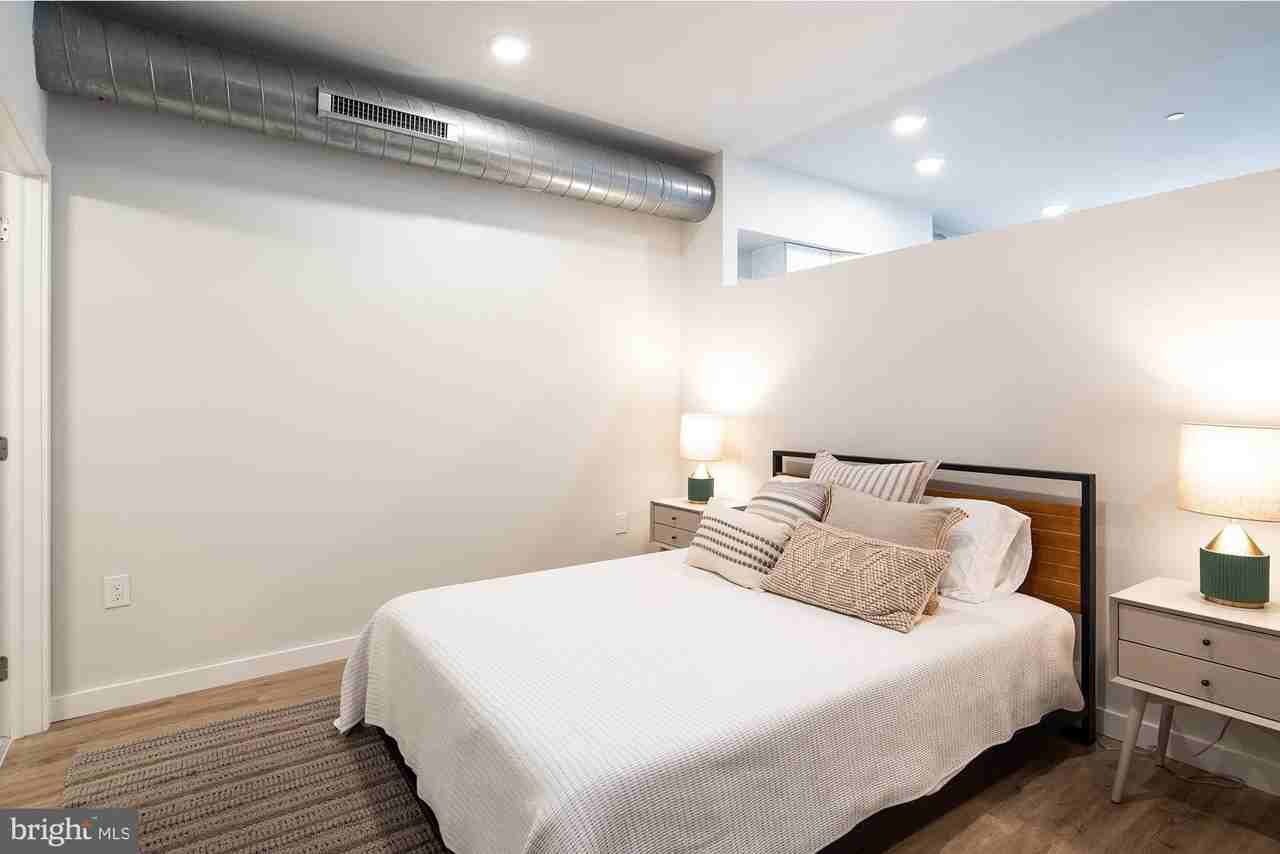 2120 E York St #B307 - Photo 6 of 19