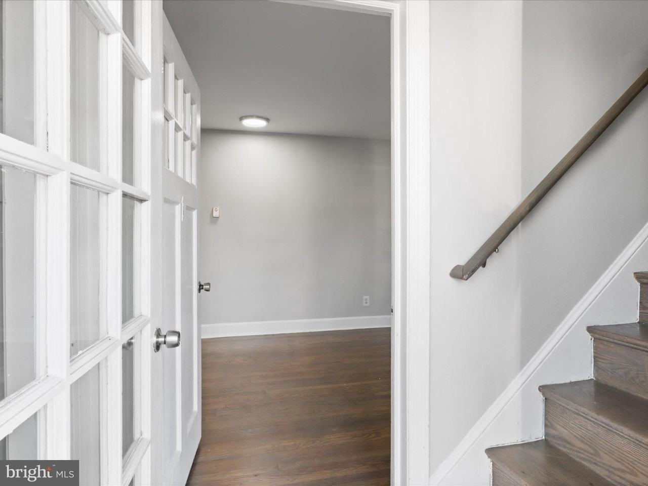 2608 Arlington Blvd - Photo 3 of 30