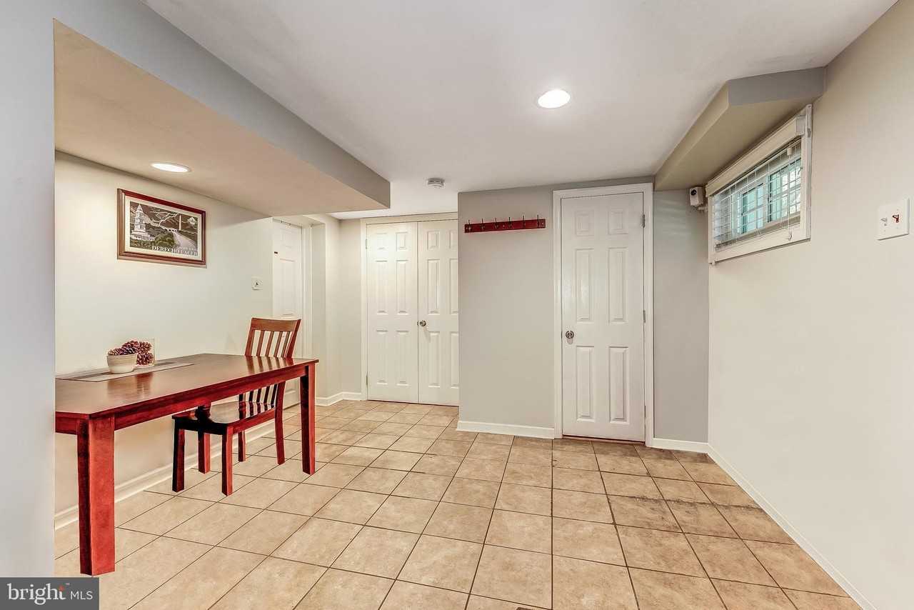 4901 7th St N #B - Photo 4 of 23