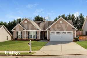 featured image of 114 Colonial Ct