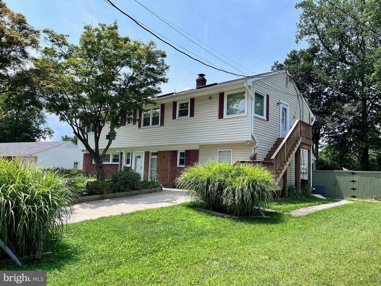 5350 Ravensworth Rd - Photo 2 of 50