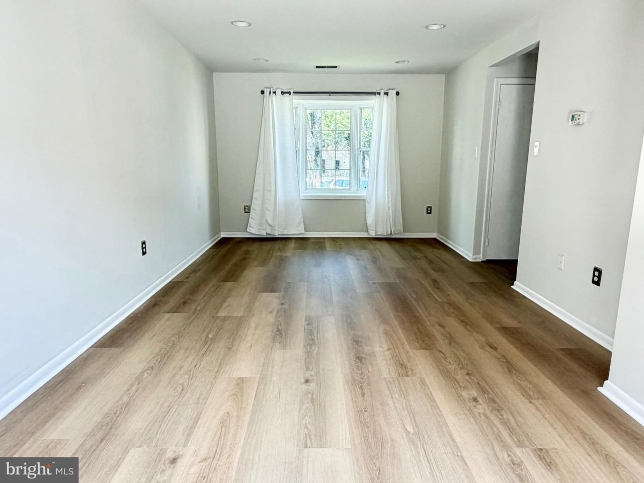 13767 Marsden Ct - Photo 6 of 14