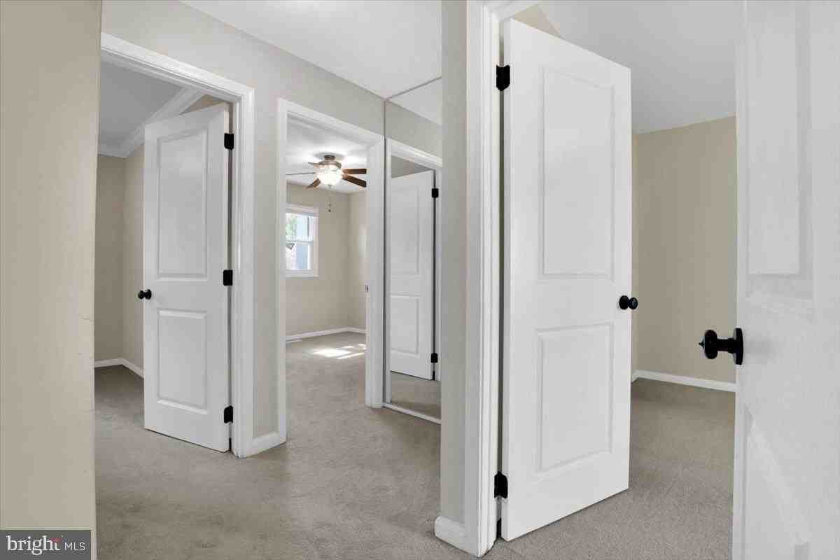 255 Meadows Ln Ne - Photo 5 of 5