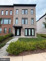 22992 Brooksbank Sq - Photo 1 of 1