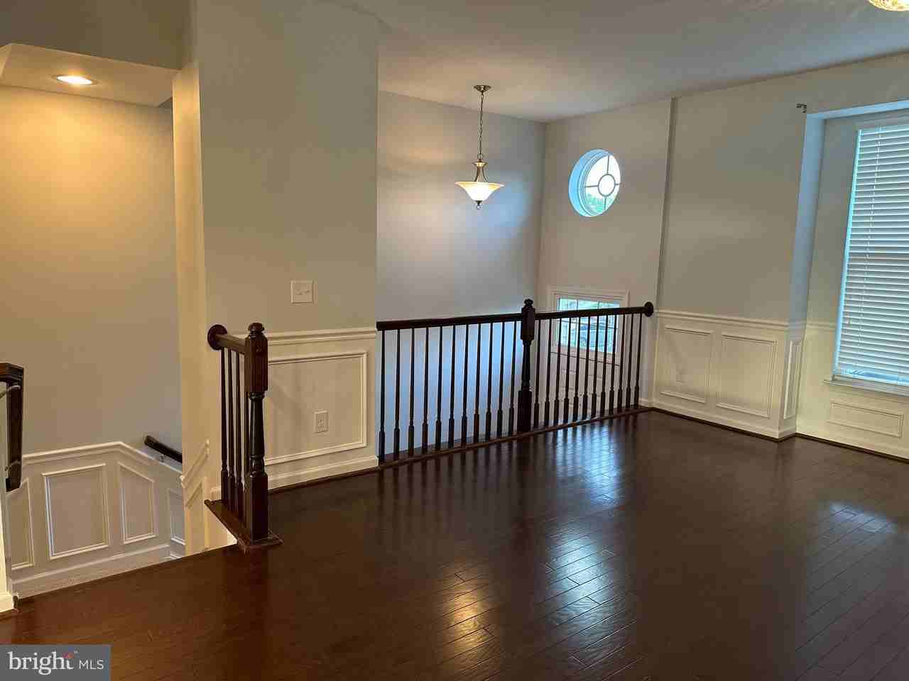 9075 Alexander Way - Photo 7 of 50