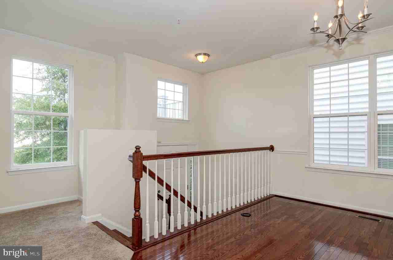 3401 Eagle Ridge Dr - Photo 2 of 42