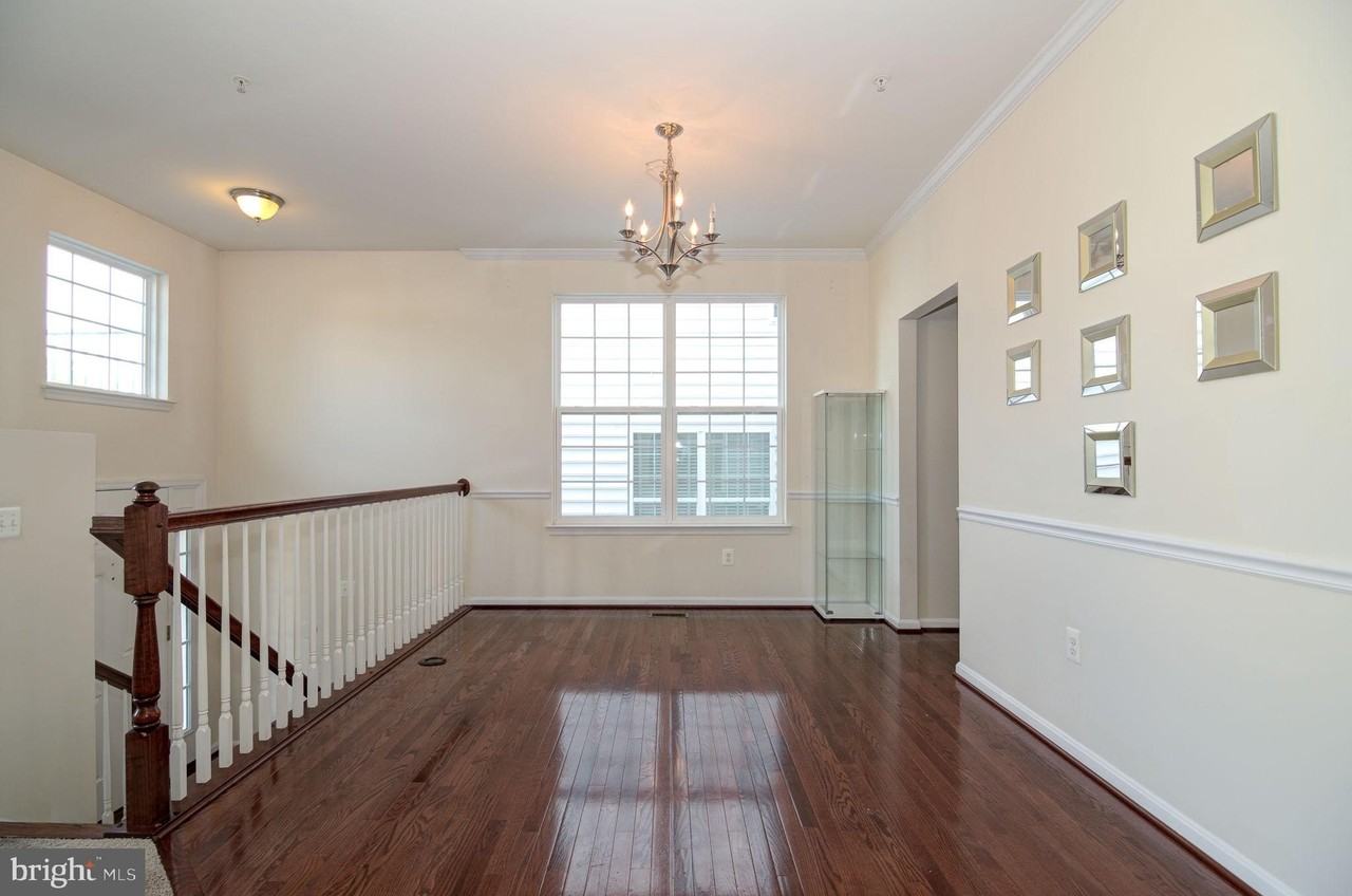 3401 Eagle Ridge Dr - Photo 4 of 42