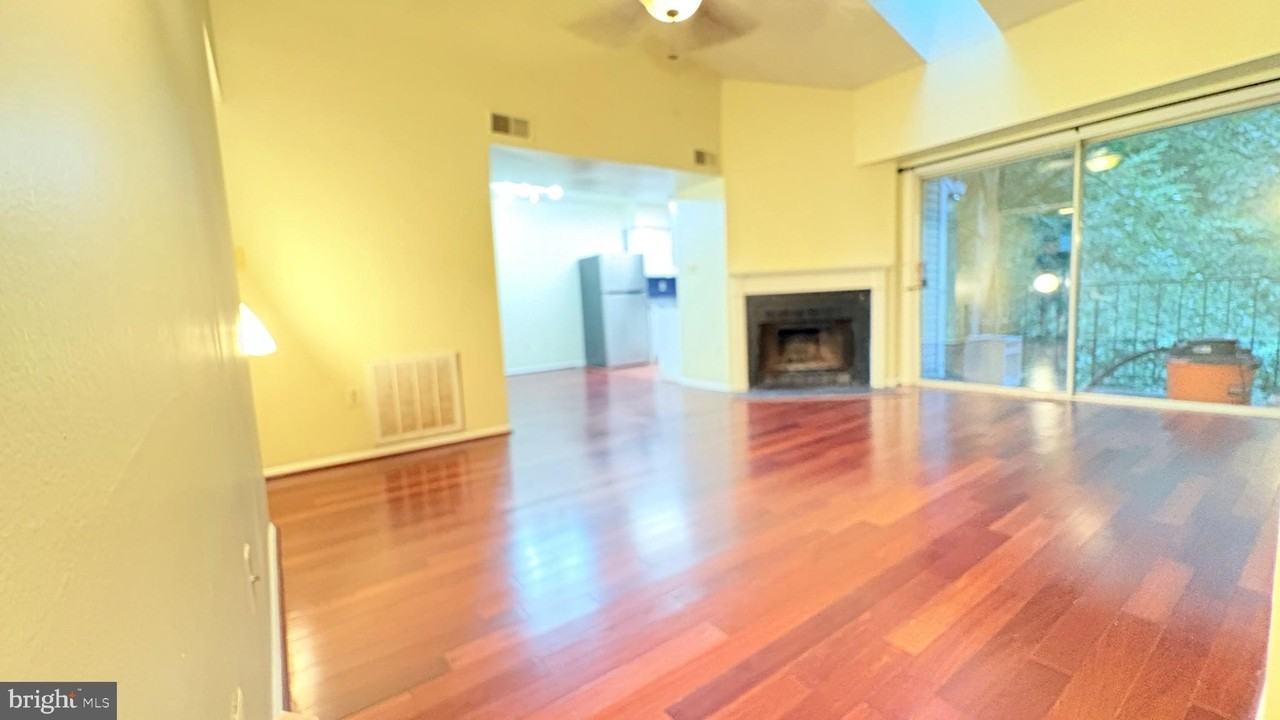12292 Stevenson Ct #12292 - Photo 3 of 19