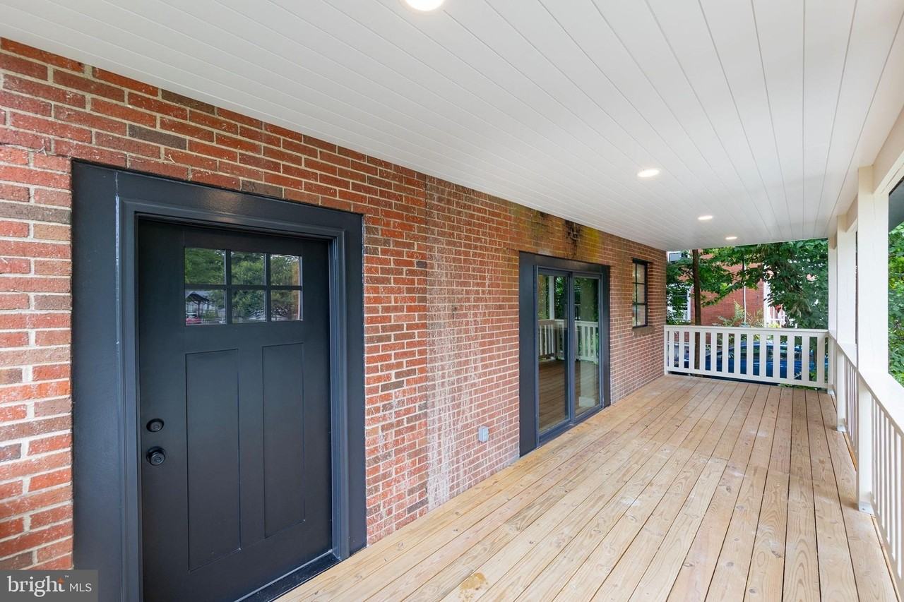 903 Orchard Ave - Photo 4 of 31