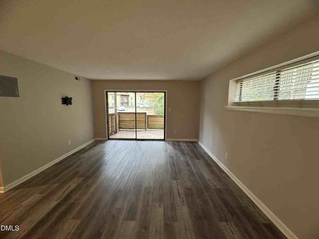 533 Pine Ridge Pl - Photo 7 of 16