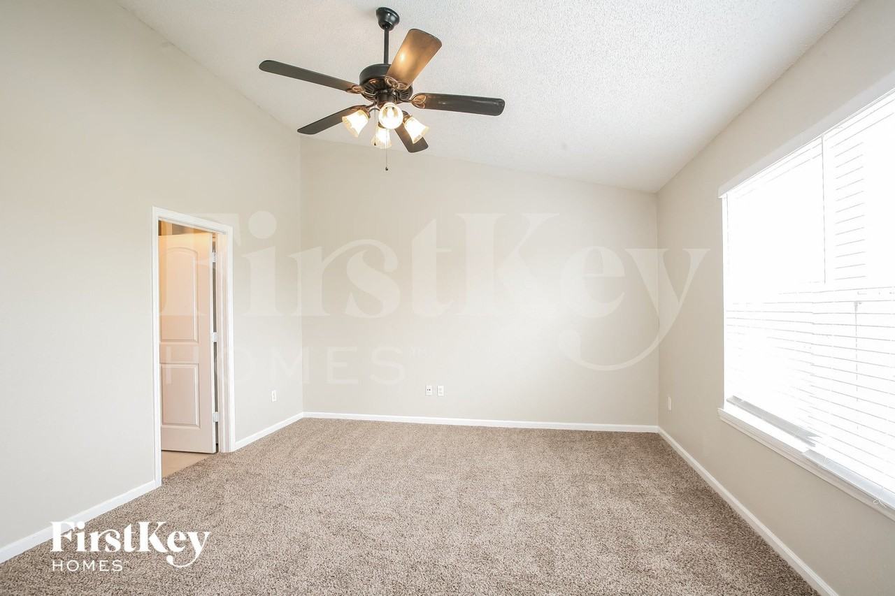 12509 Wolf Run Rd - Photo 7 of 15