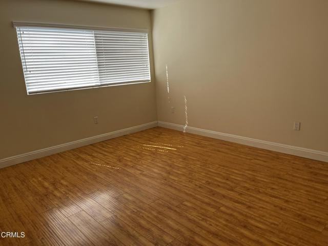 320 Mchenry Rd #27 - Photo 6 of 8