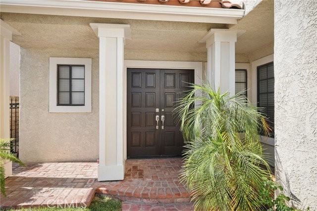 19715 Eagle Ridge Ln - Photo 2 of 7