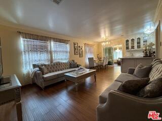 6550 Van Noord Ave - Photo 5 of 8