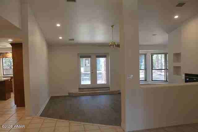3820 W Thornton Rd - Photo 3 of 22