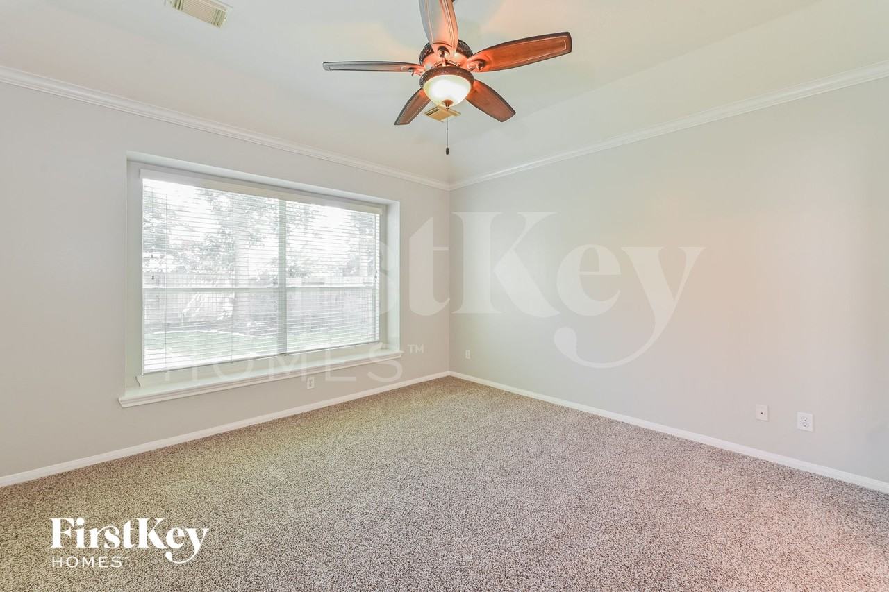 20314 Umber Oak Ct - Photo 7 of 16