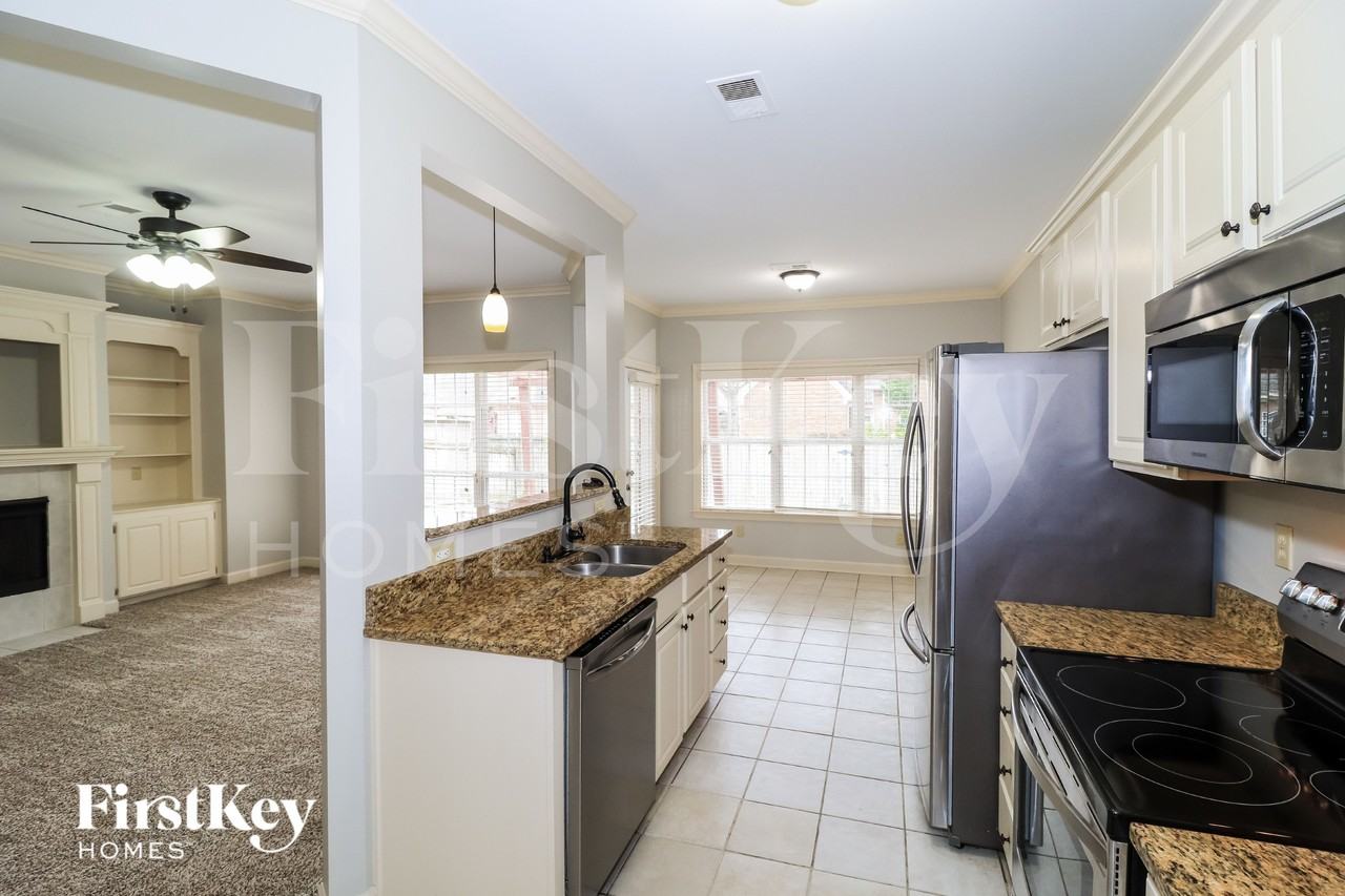 1311 Rain Hollow Cir W - Photo 7 of 15
