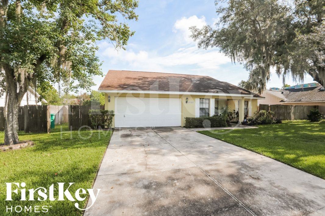 2507 Cherry Blossom Ct - Photo 2 of 16