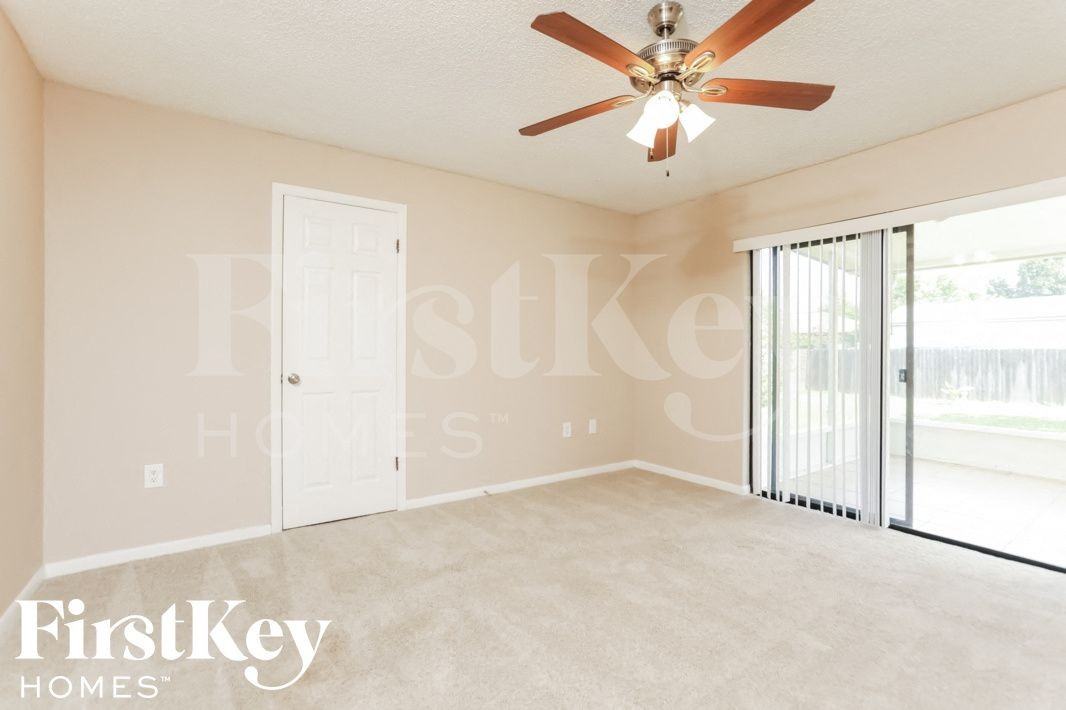 2507 Cherry Blossom Ct - Photo 7 of 16