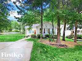 featured image of 2332 Juniper Dr