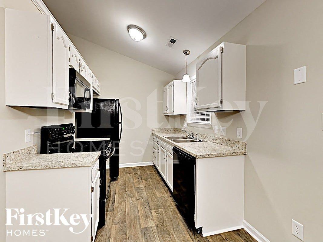 2332 Juniper Dr - Photo 5 of 13