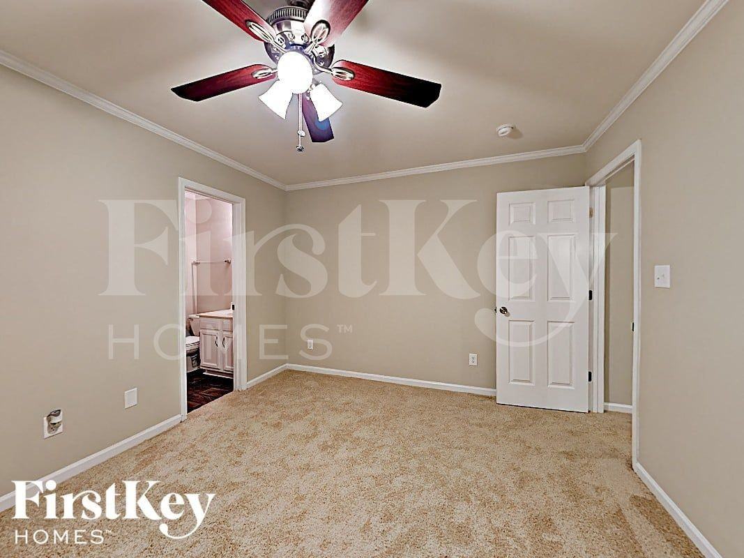 2332 Juniper Dr - Photo 7 of 13