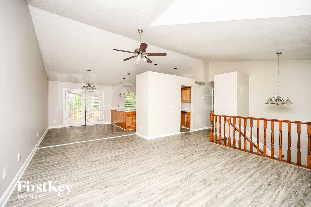 2214 Harmony Ct - Photo 2 of 19