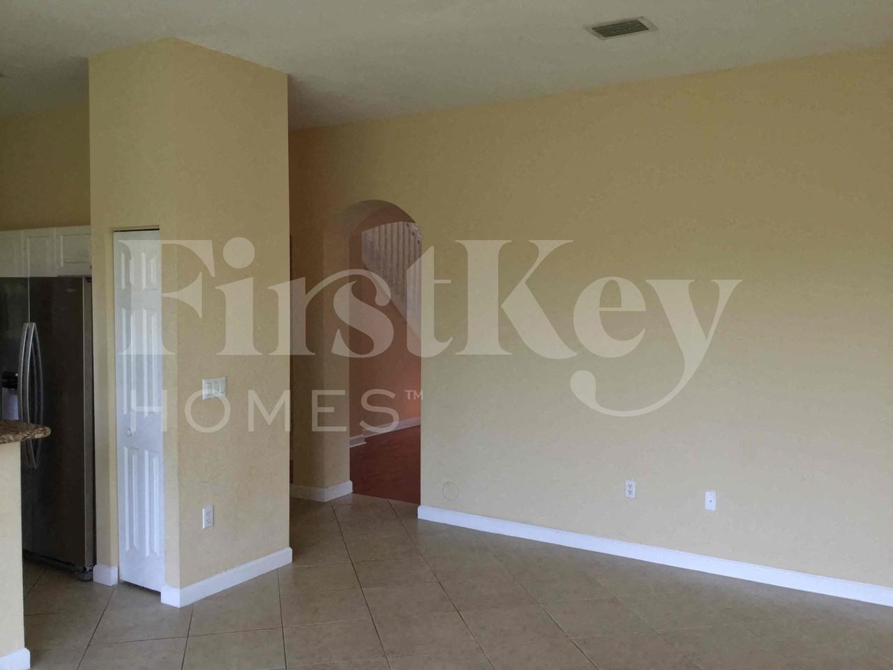 1485 Neroad - Photo 6 of 24