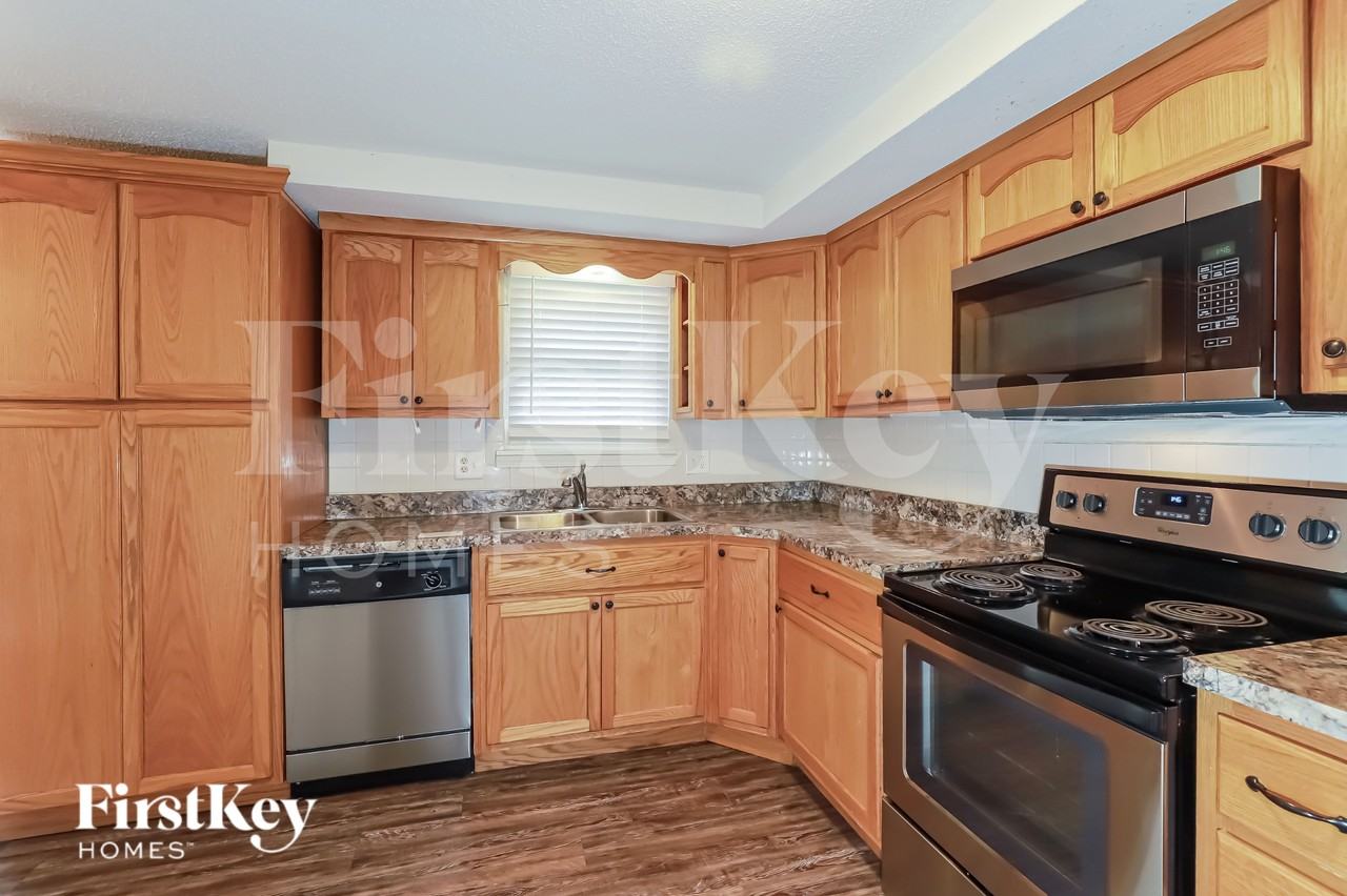 1111 Owen Dr - Photo 6 of 16