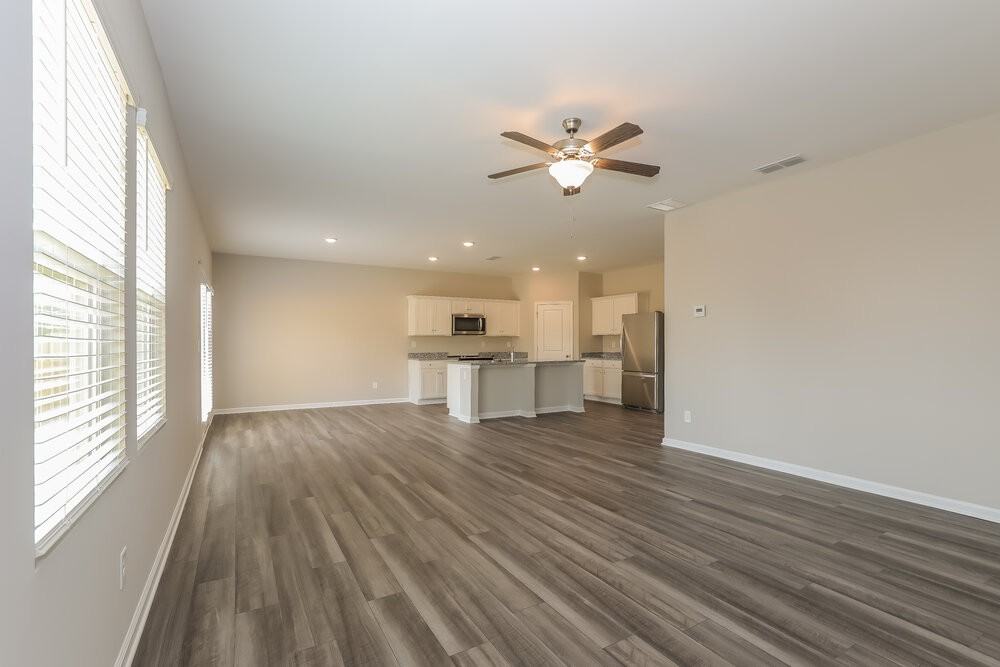 1121 Feldman Chase - Photo 5 of 17