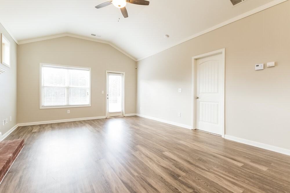 28 Rosen St Nw - Photo 4 of 16