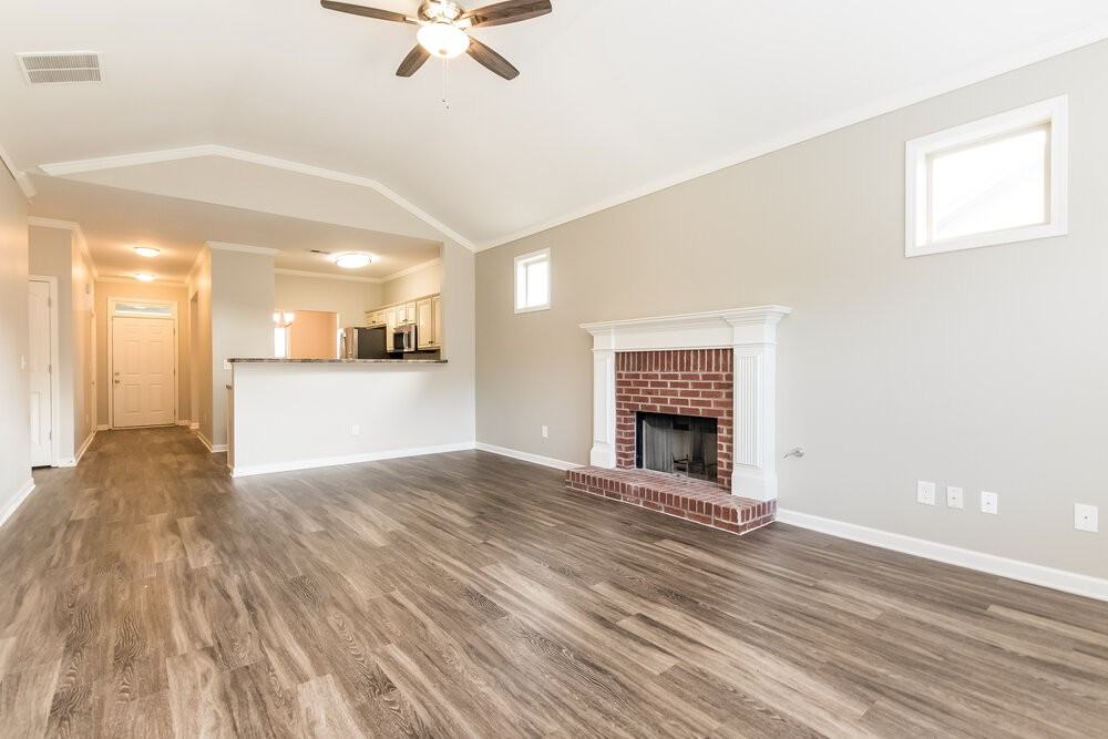 28 Rosen St Nw - Photo 5 of 16
