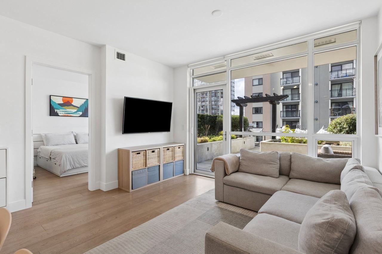 177 3rd Street West 208 - Photo 4 of 18