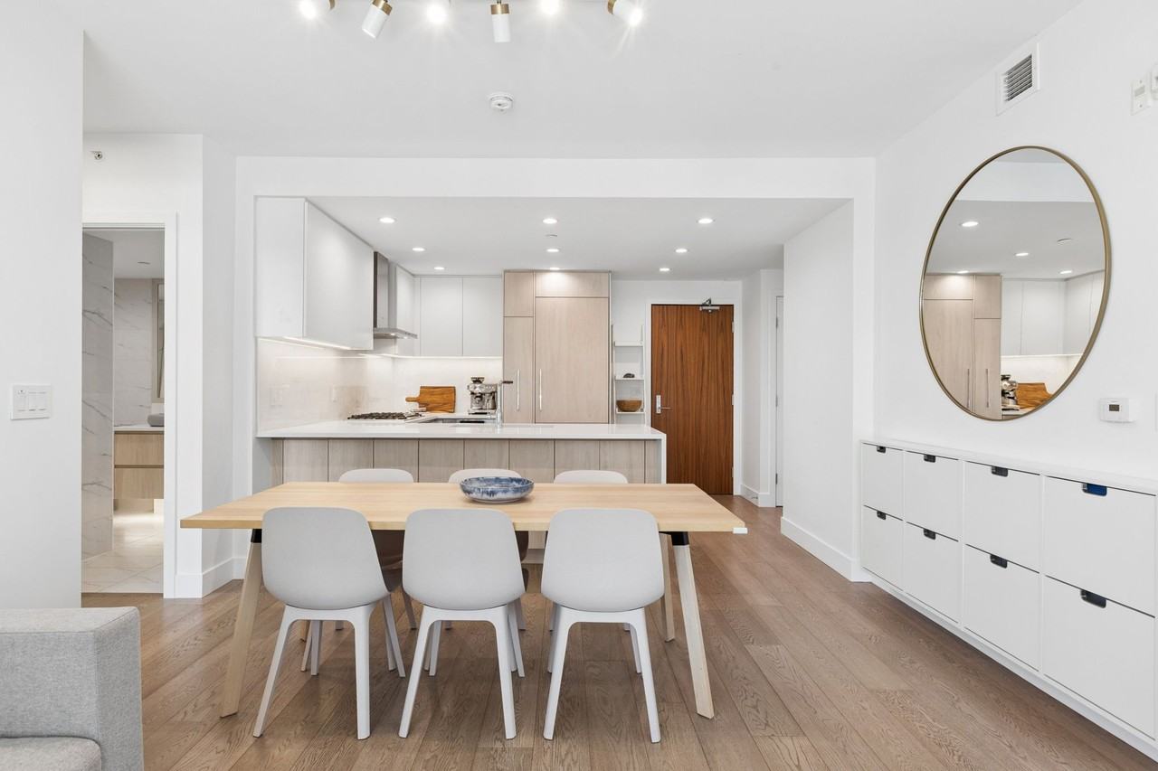 177 3rd Street West 208 - Photo 7 of 18
