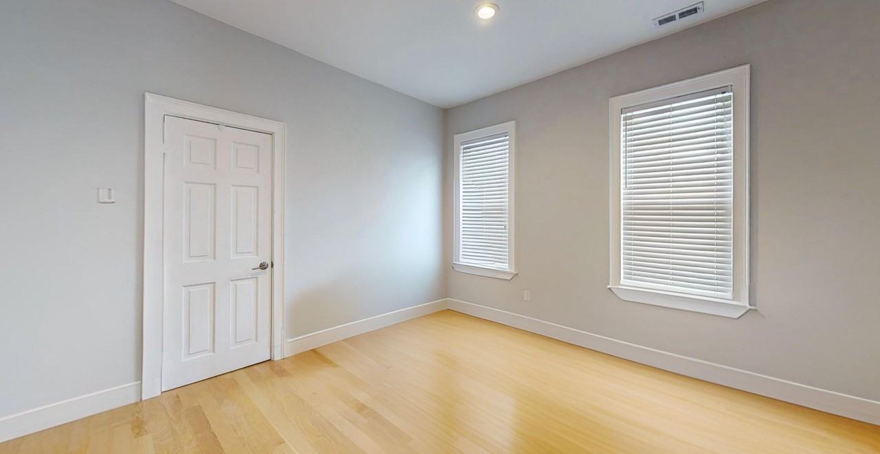 169 Boylston St #3 - Photo 3 of 10