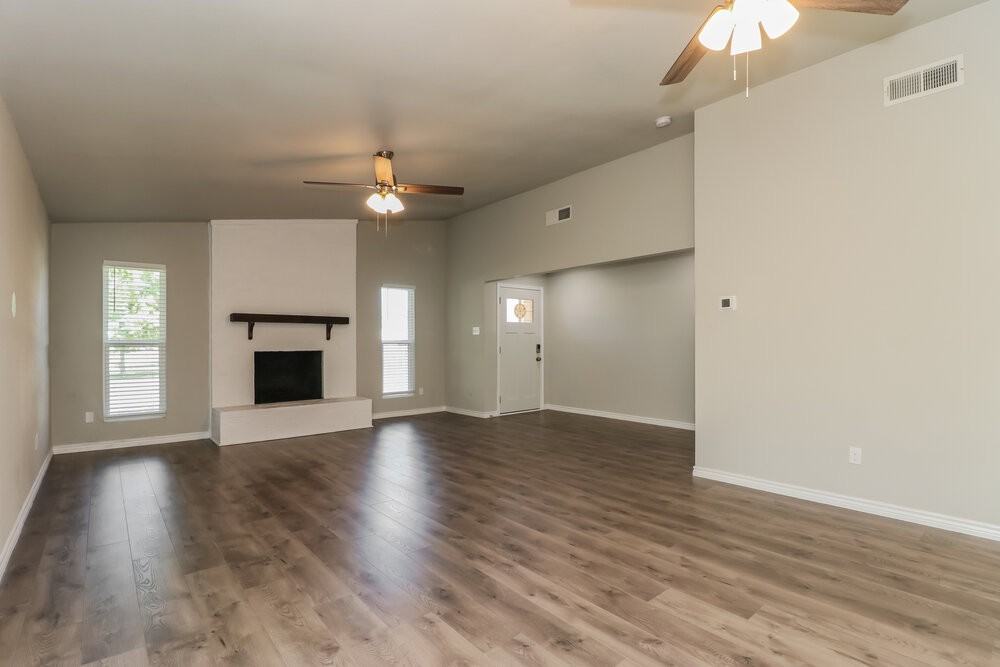 3300 Chalmette Ct - Photo 3 of 16