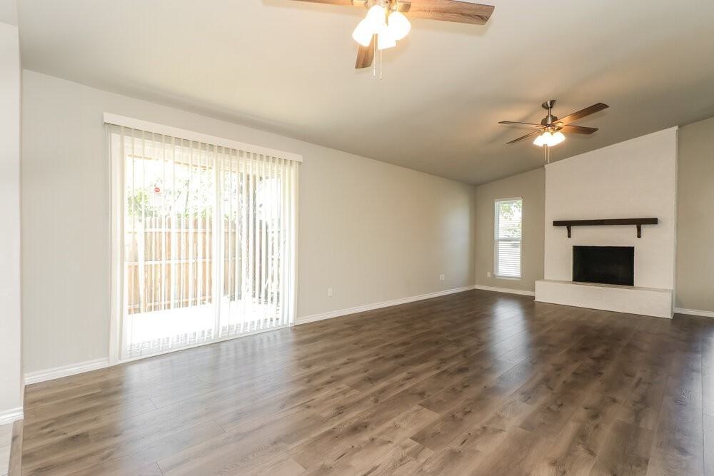 3300 Chalmette Ct - Photo 6 of 16