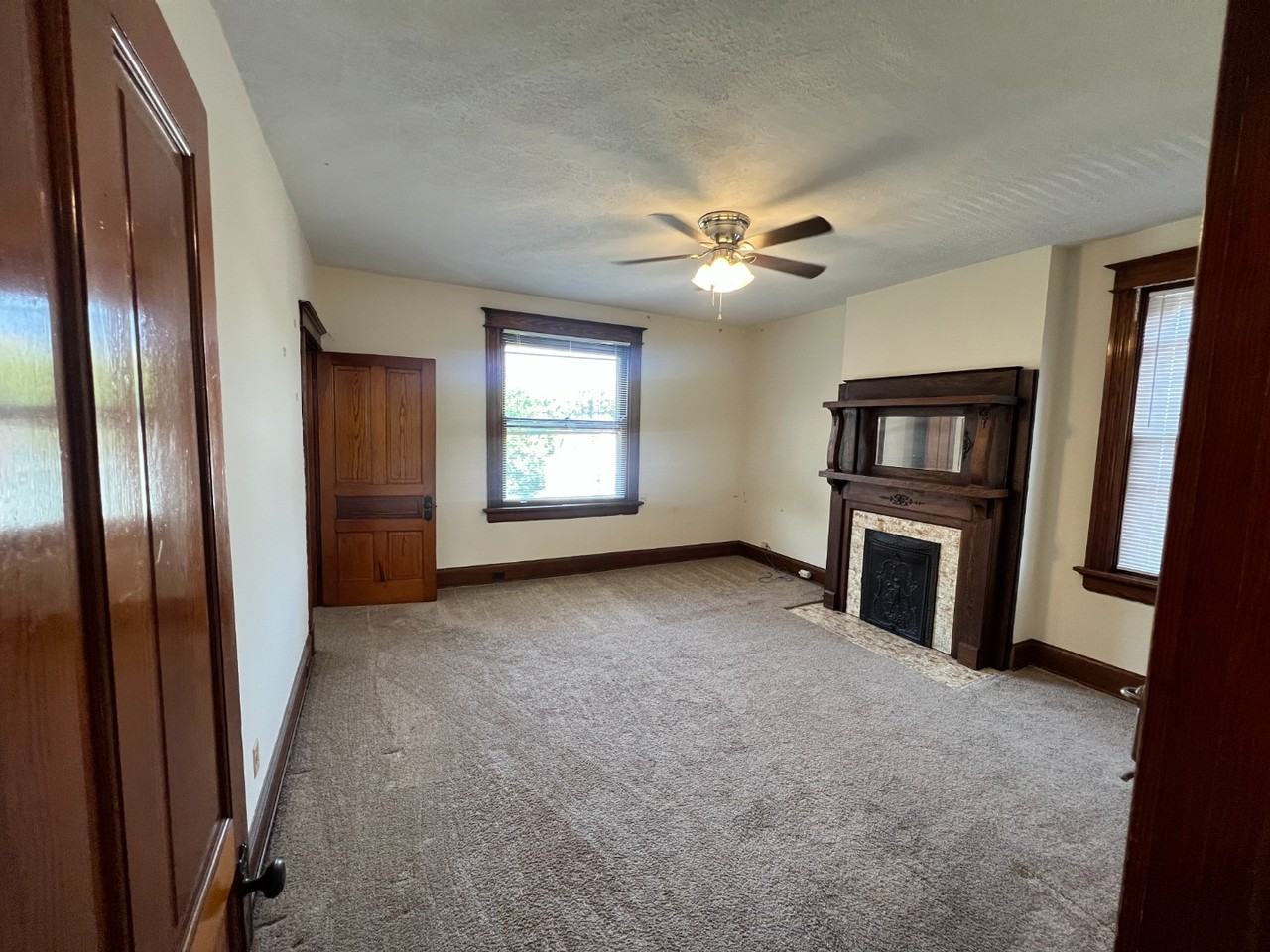 3020 Euclid Ave #3 - Photo 7 of 8