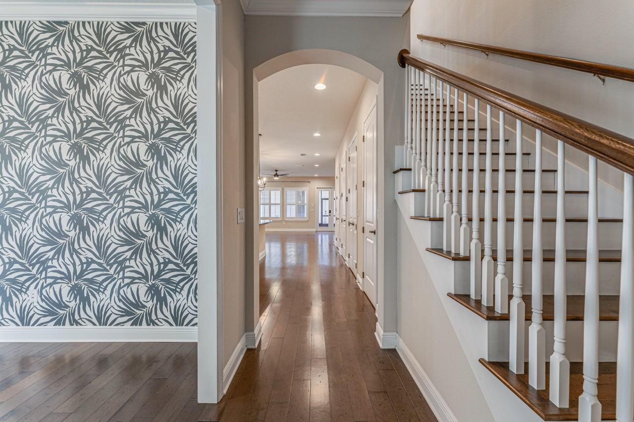 213 S Westland Ave #2 - Photo 4 of 48