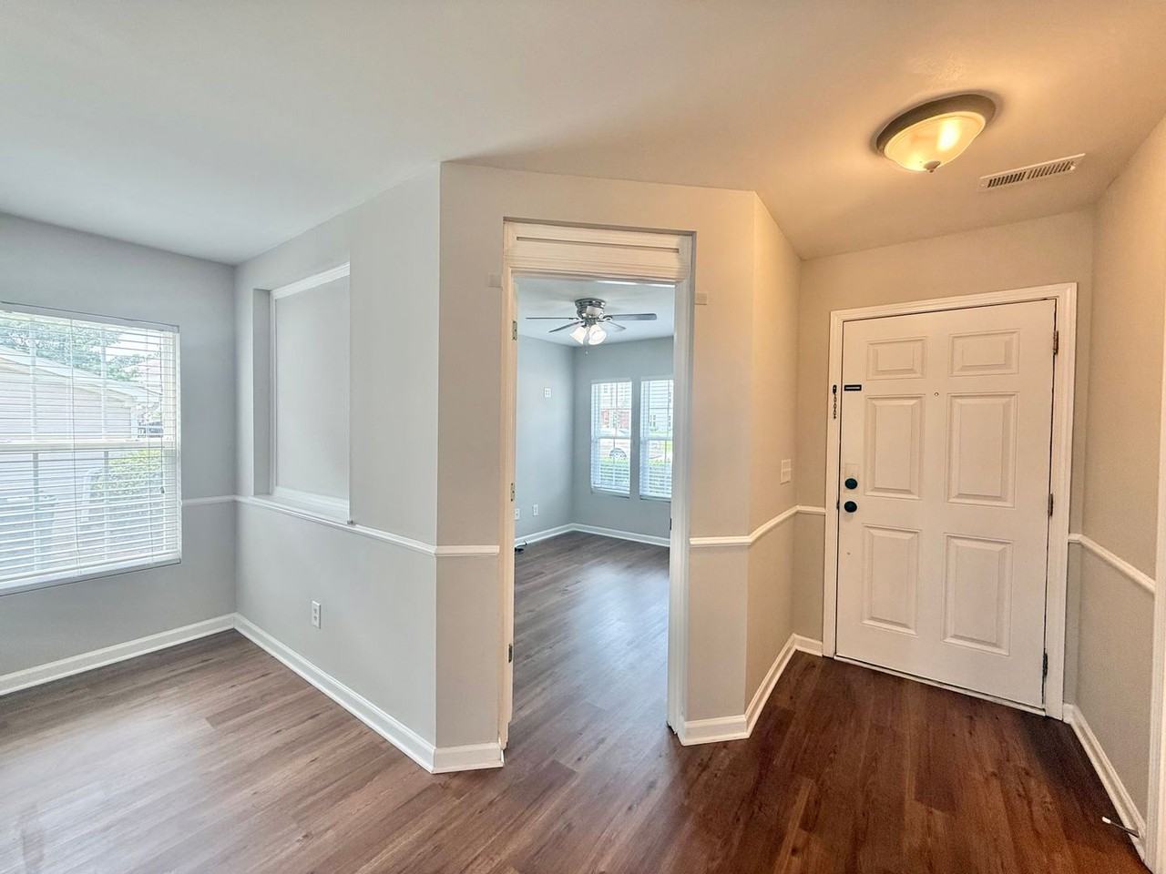 6016 Namozine Ct - Photo 2 of 28