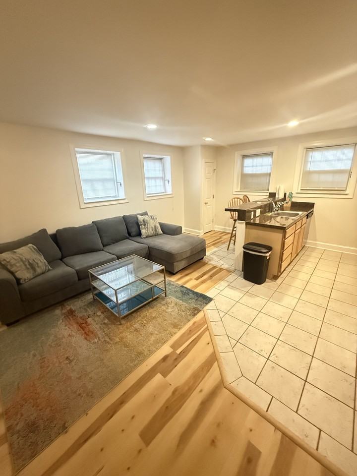 3015 West Ave #B1 - Photo 4 of 8