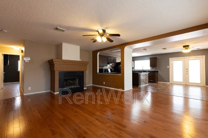 5602 Timber Bark - Photo 4 of 28