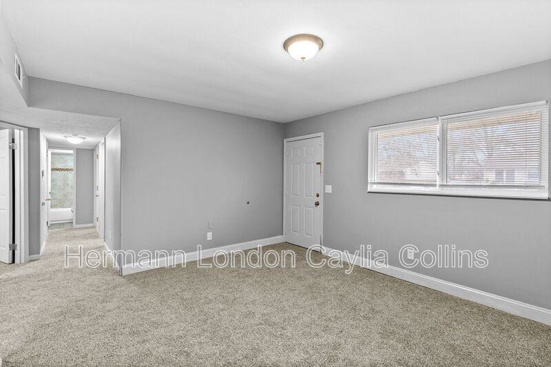 2265 Grants Pkwy - Photo 3 of 20
