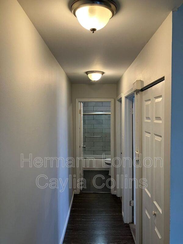 3856 Folsom Ave #2F - Photo 7 of 14