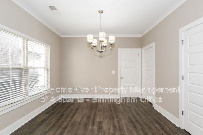 5561 Park Side Rd - Photo 3 of 22