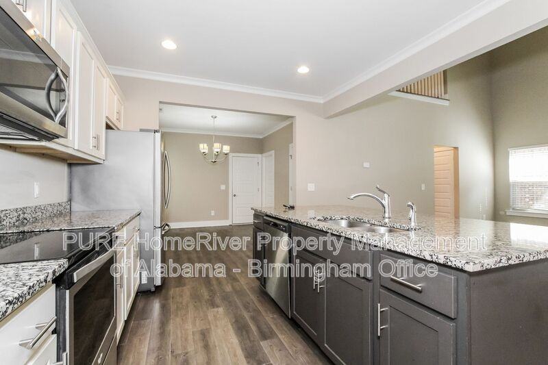 5561 Park Side Rd - Photo 5 of 22